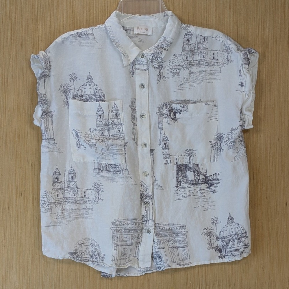 Fate Womens White Linen Blend European Landmark Print Button Down Shirt Small